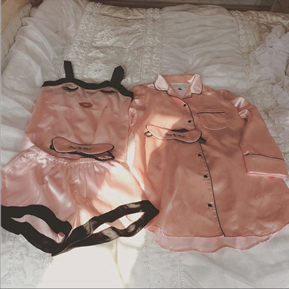 NWT 3 Piece Pajama Set in Pink ***one left*** - Picture 7 of 8